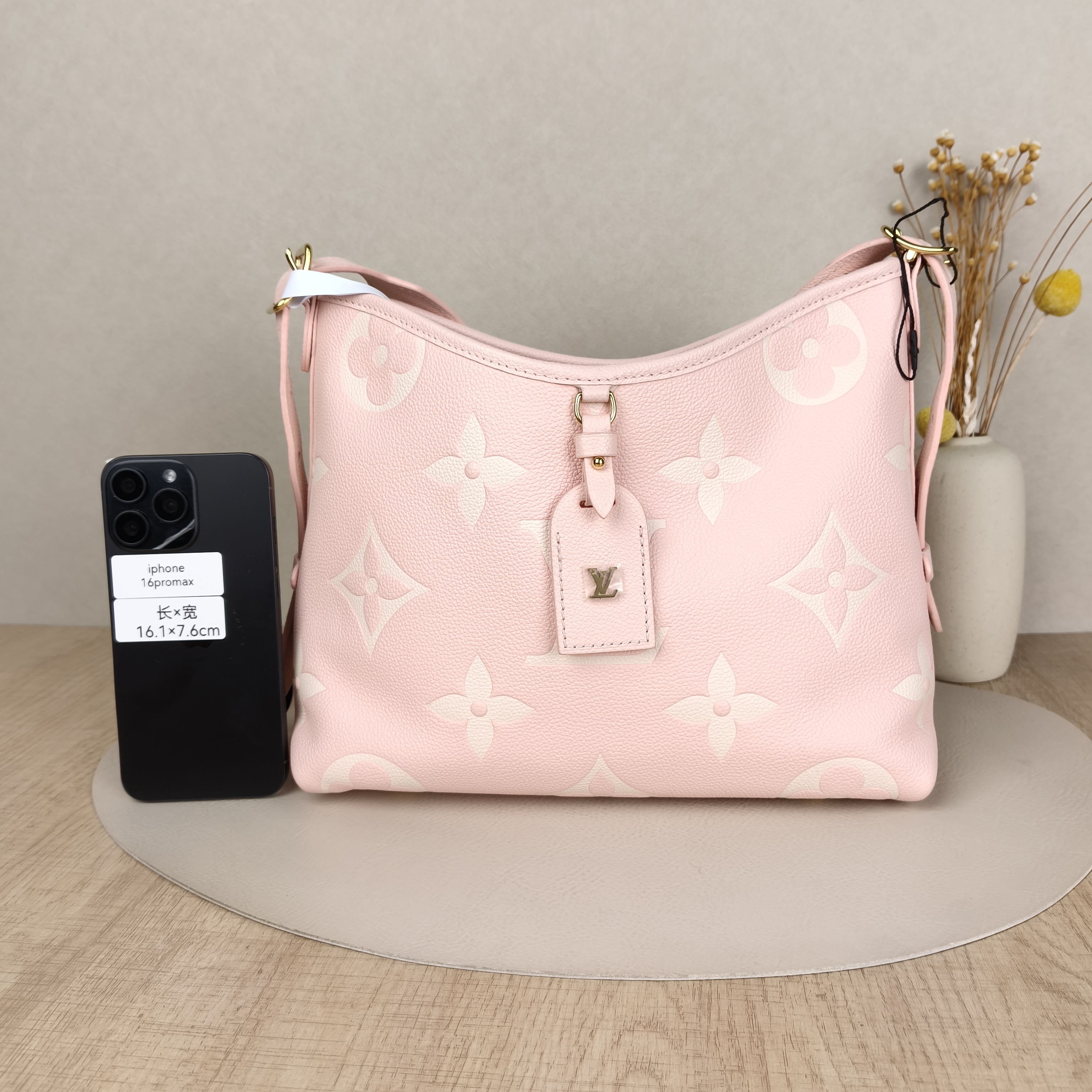 Louis Vuitton Crossbody Bag Carryall — cover view 6 of 10