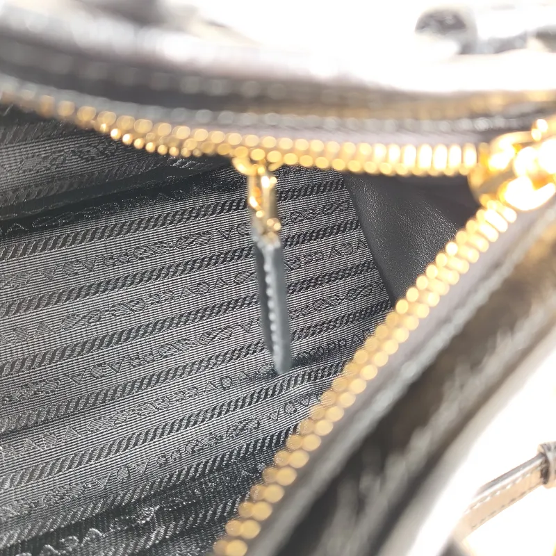 PRADA Shoulder Bag Bonnie Soft Lux Black Waxed Leather Medium32 × 12 × 15.5 cm — detail view 9 of 12