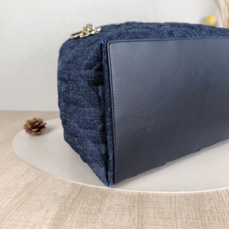 DIOR Top Handle Bag TOUJOURS Navy Medium 28.5 × 17 × 21.5 cm — detail view 6 of 12
