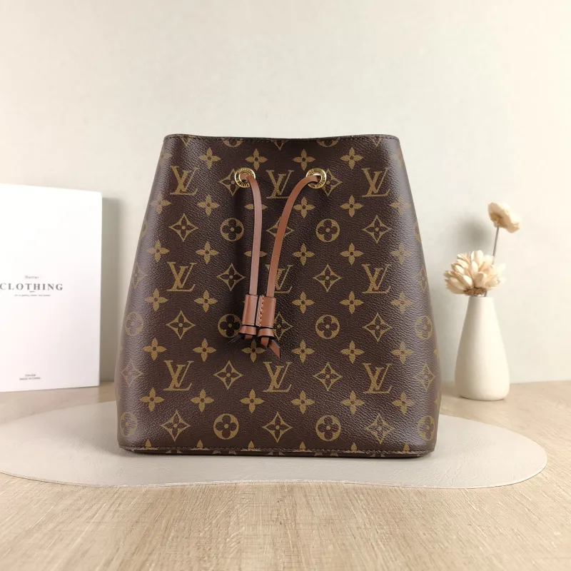 Louis Vuitton Shoulder Bag NÉONOÉ Bucket Bag Caramel PVC Medium 26 × 17.5 × 26 cm