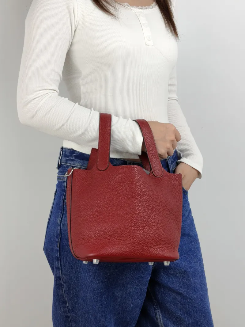 Hermès Top Handle Bag Picotin Lock 18 18 K1 TC Calfskin Small 18 × 13 × 18 cm A — on-model view 2 of 2
