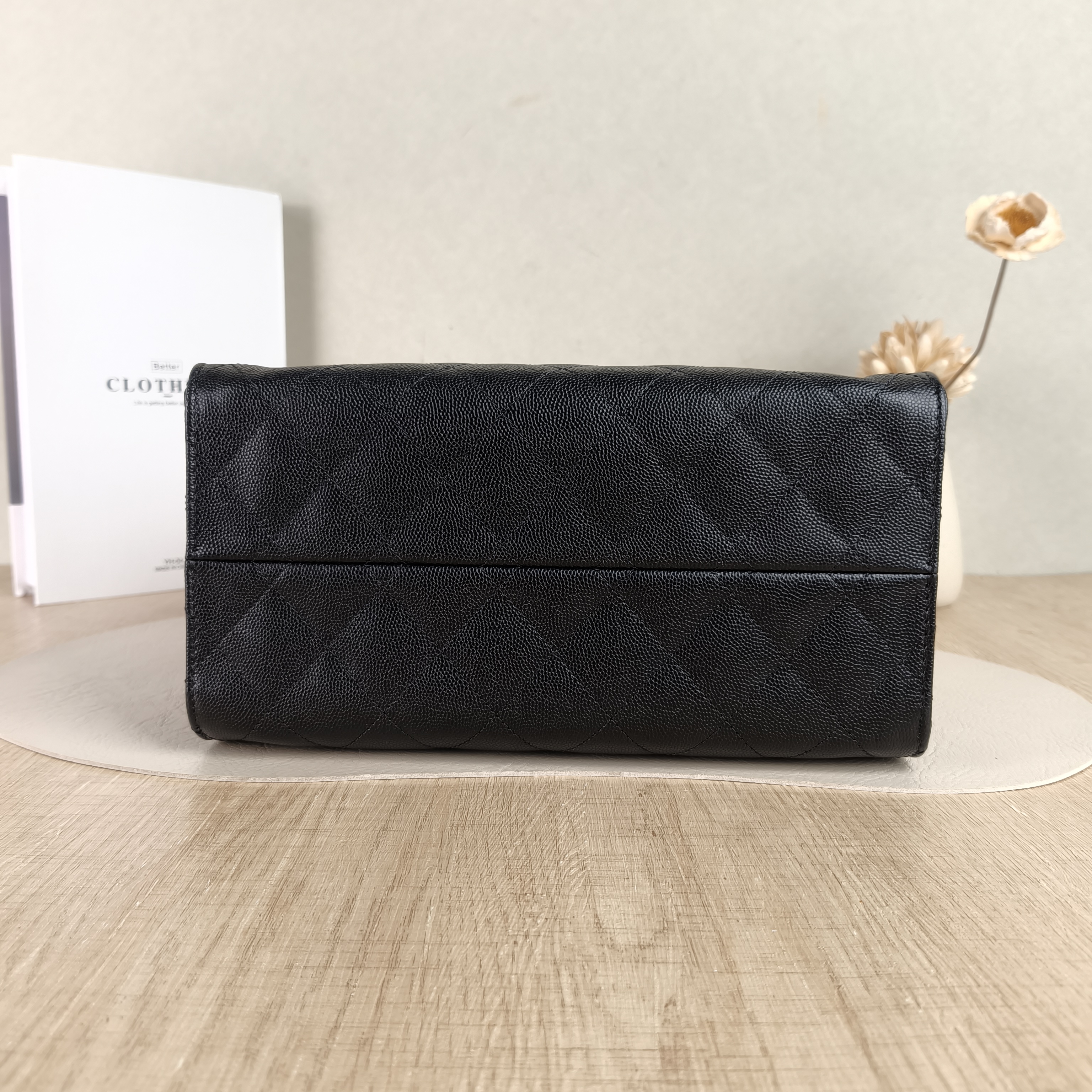 Chanel Shoulder Bag25Bag Black Grained Calfskin Small26 × 14 × 30 cm — cover view 2 of 6