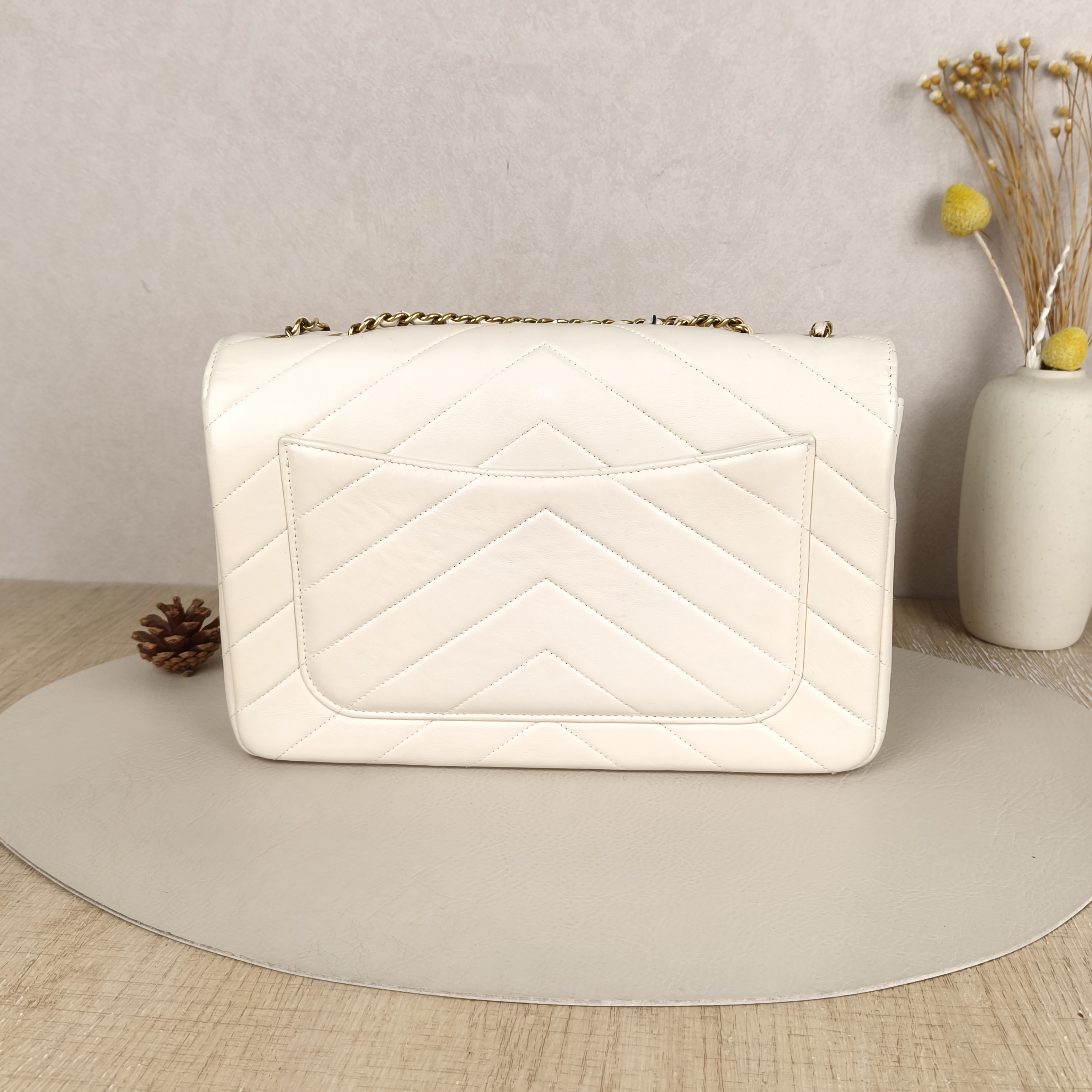 Chanel Crossbody Bagcf Collection Crossbody Bag Calfskin One Size27 × 6 × 17.5 cm — cover view 9 of 9