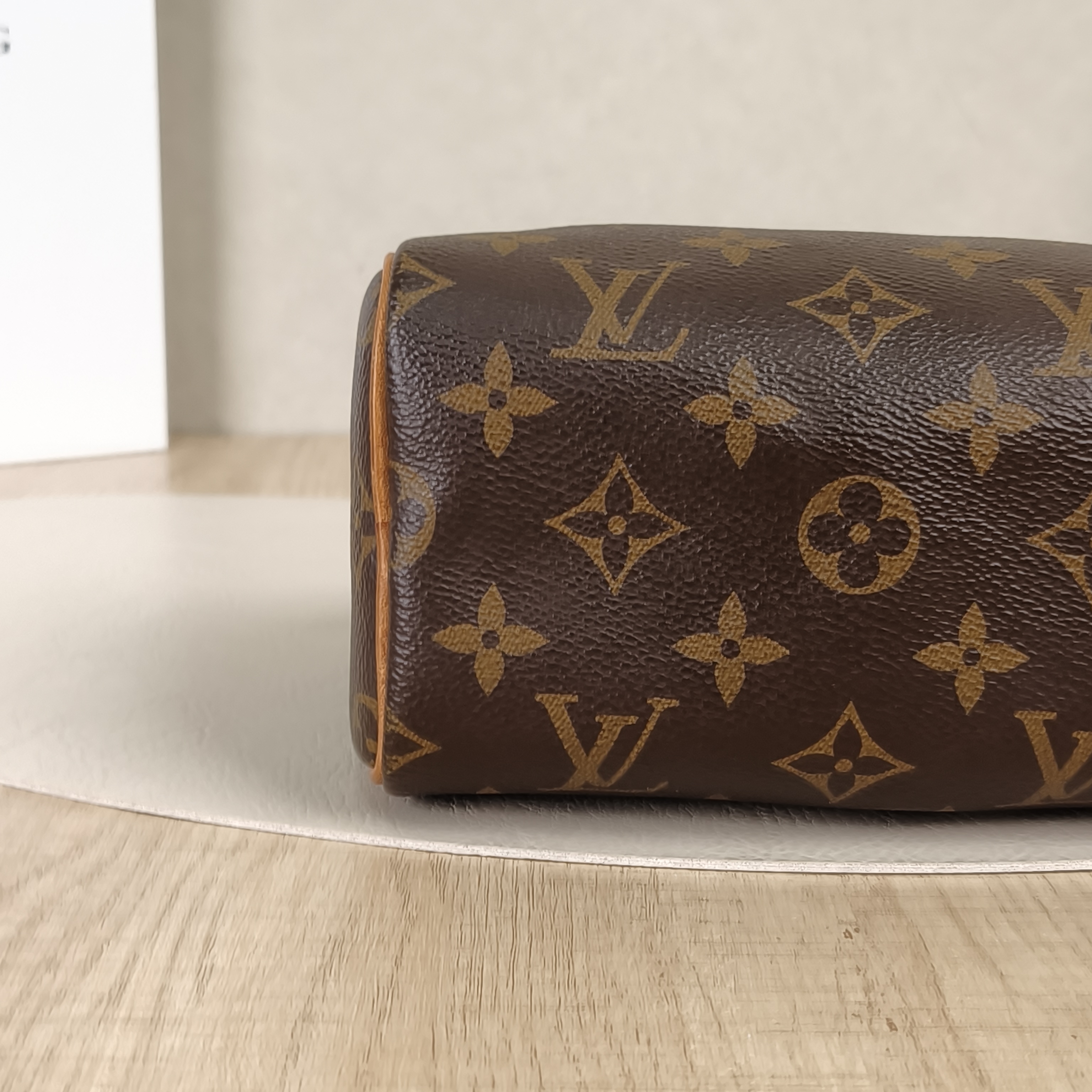 Louis Vuitton Crossbody Bag Speedy Nano Shoulder Strap PV Cnano16 × 10 × 12.5 cm — cover view 6 of 8