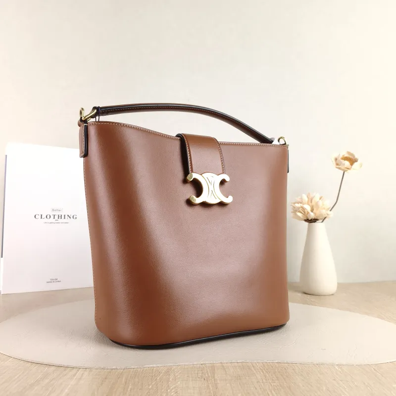 CELINE Crossbody Bag Louise Bucket Bag Calfskin Medium 24 × 16 × 28 cm — cover view 5 of 5