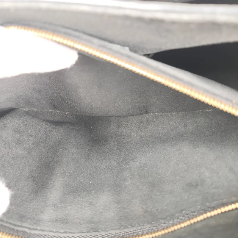Louis Vuitton Shoulder Bag VAVIN Black Empreinte Embossed Calfskin Monogram Small25 × 9.5 × 17 cm — detail view 4 of 13