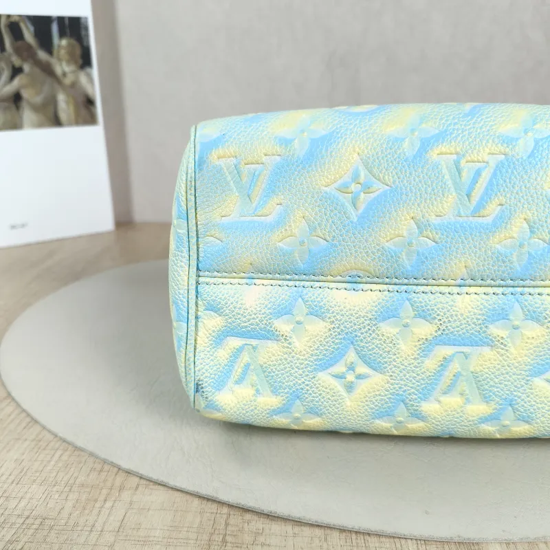 Louis Vuitton Crossbody Bag Speedy20 Collection Calfskin One Size 20.5 × 12 × 13.5 cm — detail view 8 of 11
