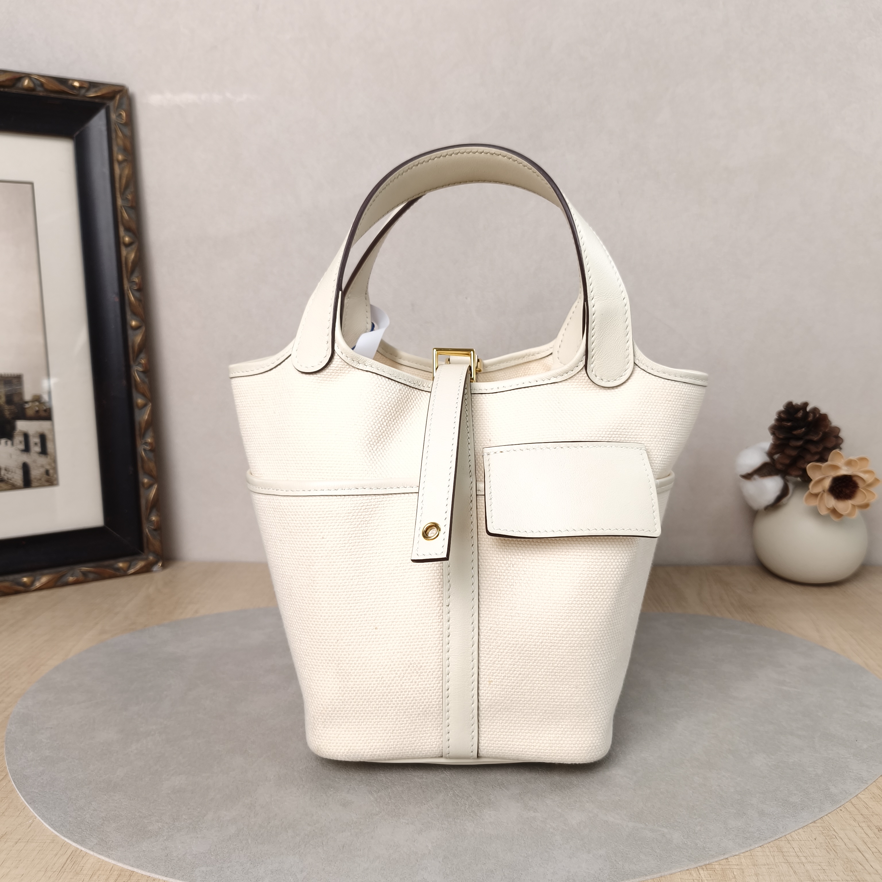 Hermès Top Handle Bag Picotin Lock 18 18 Canvas Calfskin Small18 × 13 × 18 cm