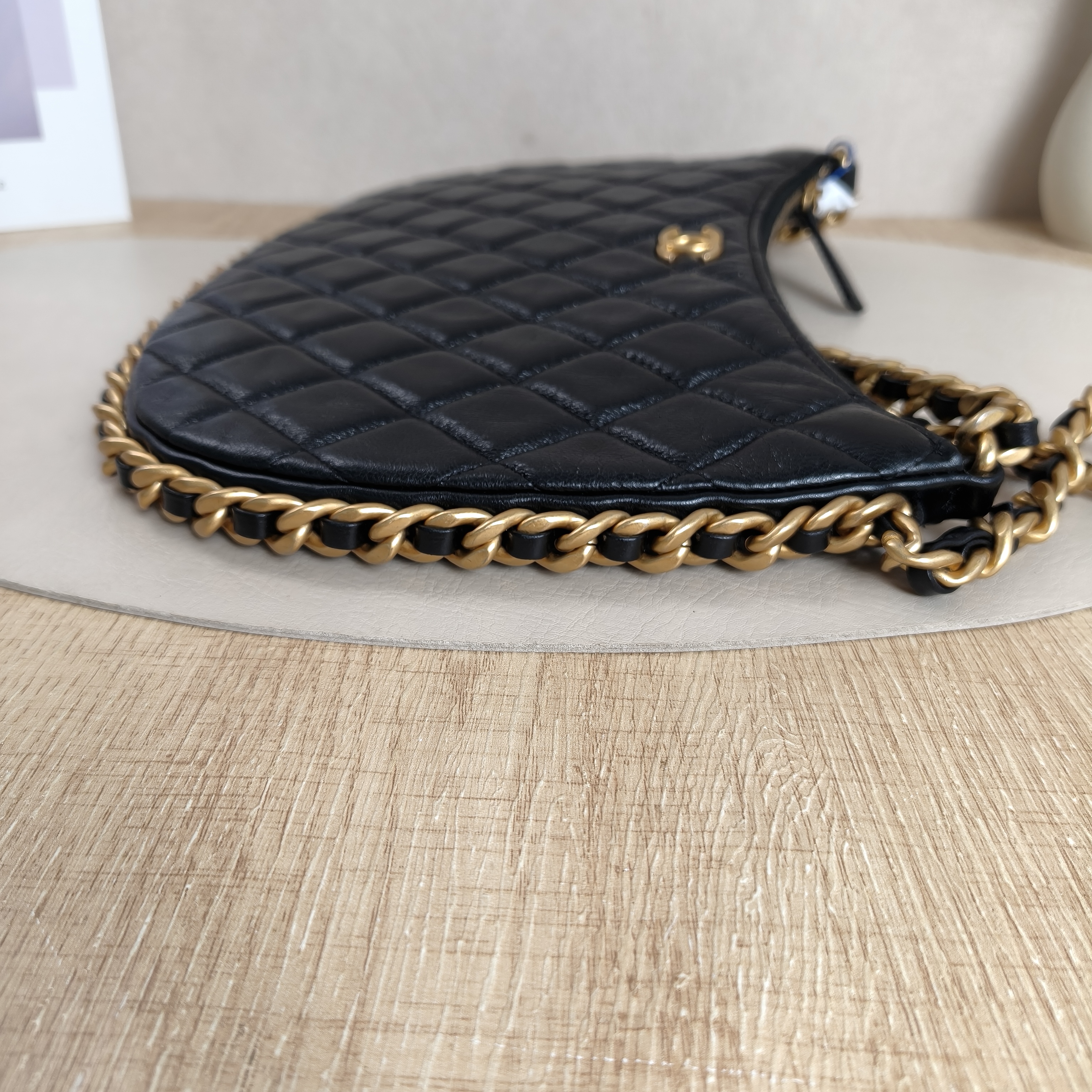 Chanel Crossbody Bag23b hobo Gabrielle Bag Black Lambskin One Size29 × 2 × 18 cm — cover view 9 of 11