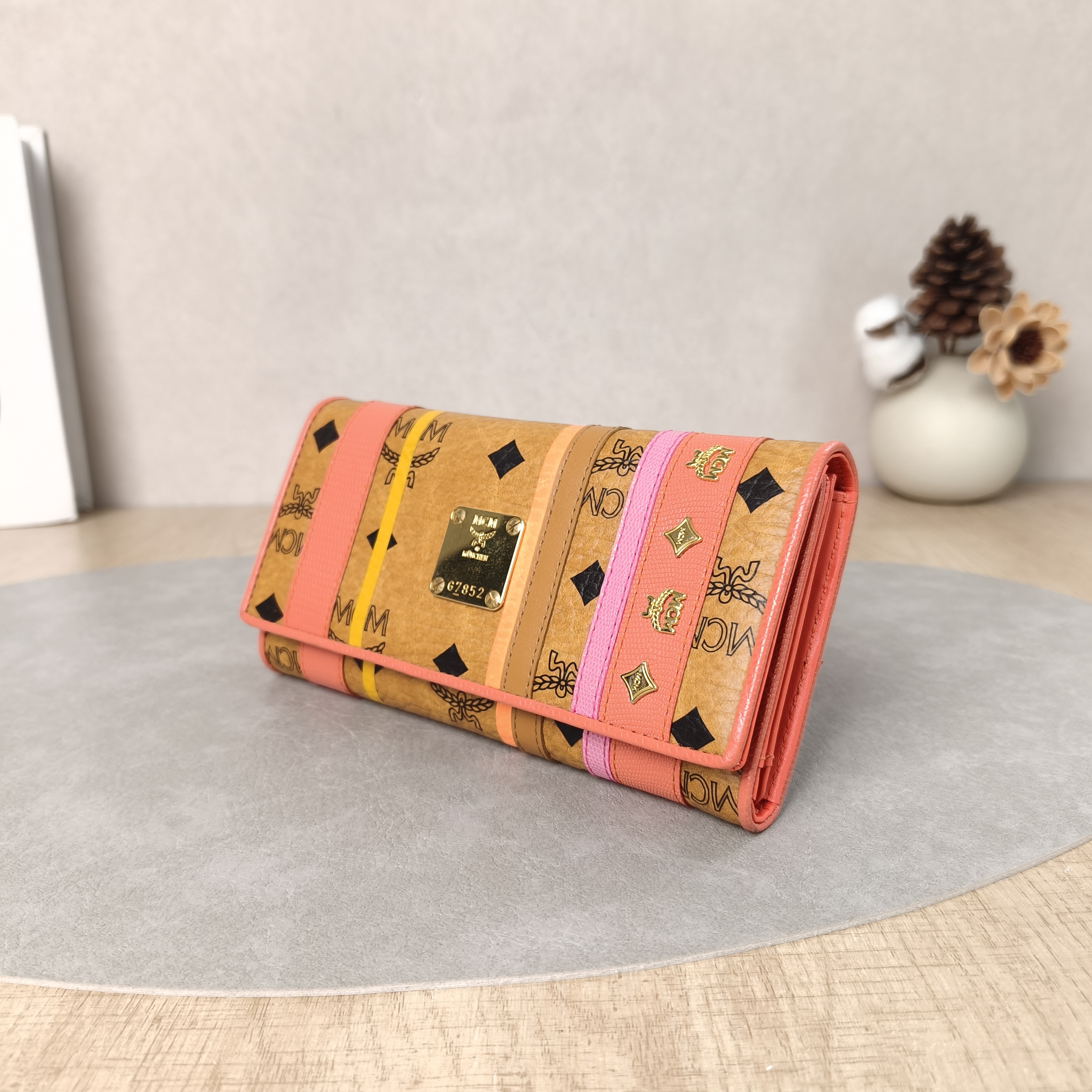 MCM Wallet Wallet PVC One Size17.5 × 3 × 9.5 cm — cover view 4 of 5