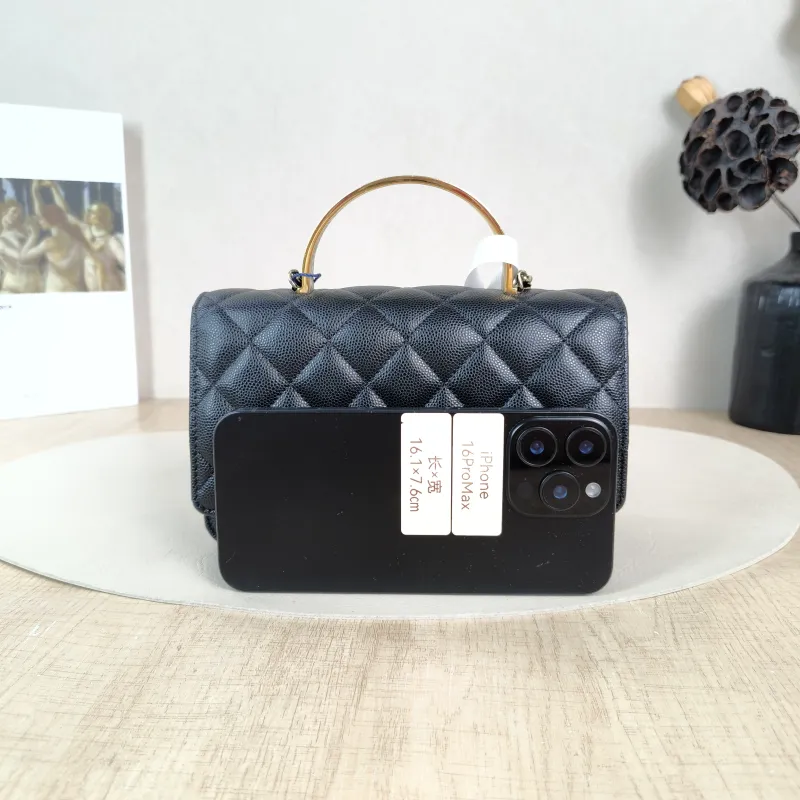 Chanel Crossbody Bag woc Black with Gold-Tone Hardware Grained Calfskin One Size 19.2 × 3.5 × 12.3 cm — cover view 2 of 5