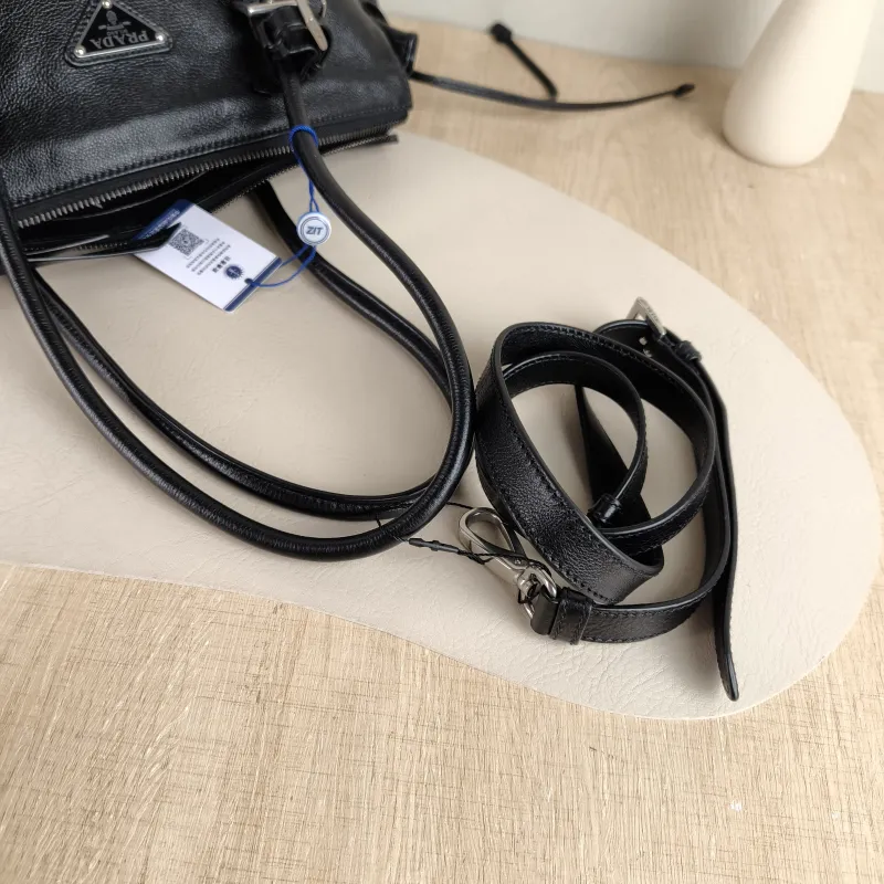 PRADA Shoulder Bag Karin Tote Bag Black Calfskin Medium 32 × 10.5 × 17.5 cm — detail view 6 of 12