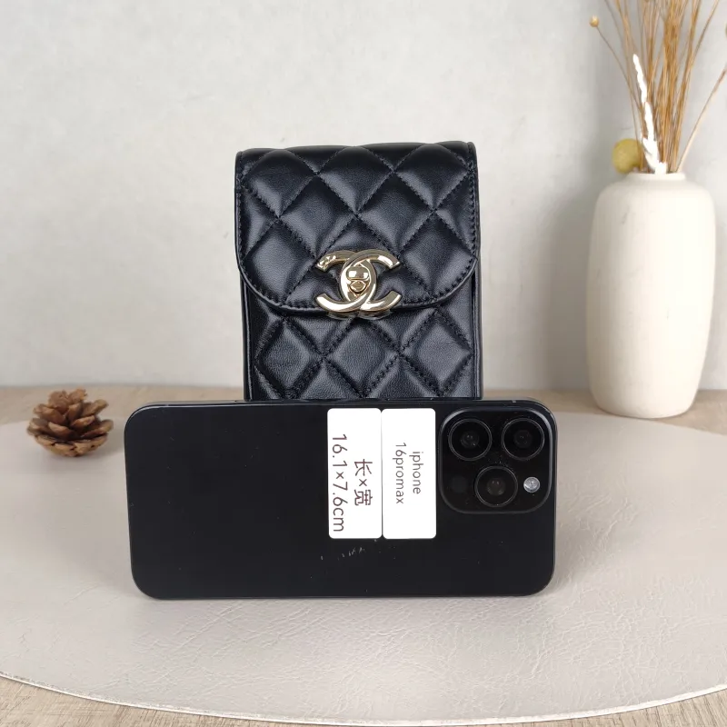 Chanel Crossbody Bag Crossbody Bag Black Lambskin One Size10 × 2 × 17 cm — cover view 2 of 5