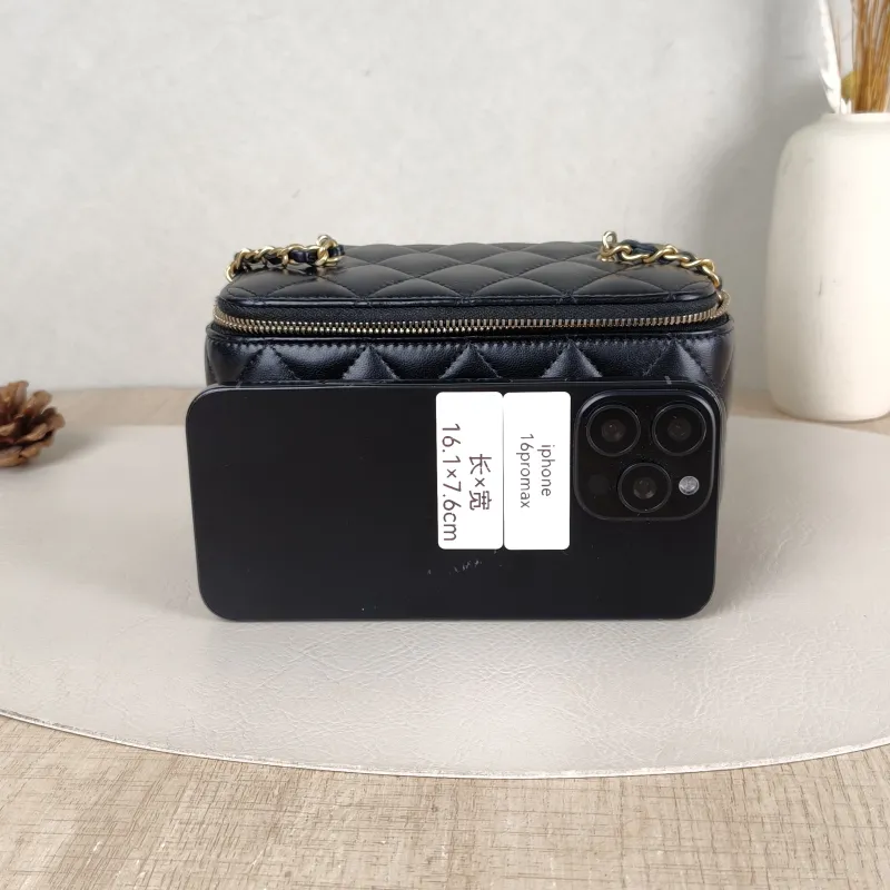 Chanel Crossbody Bag Edition Box Bag Cosmetic Bag Black Lambskin 17 × 8 × 9.5 cm — cover view 2 of 5