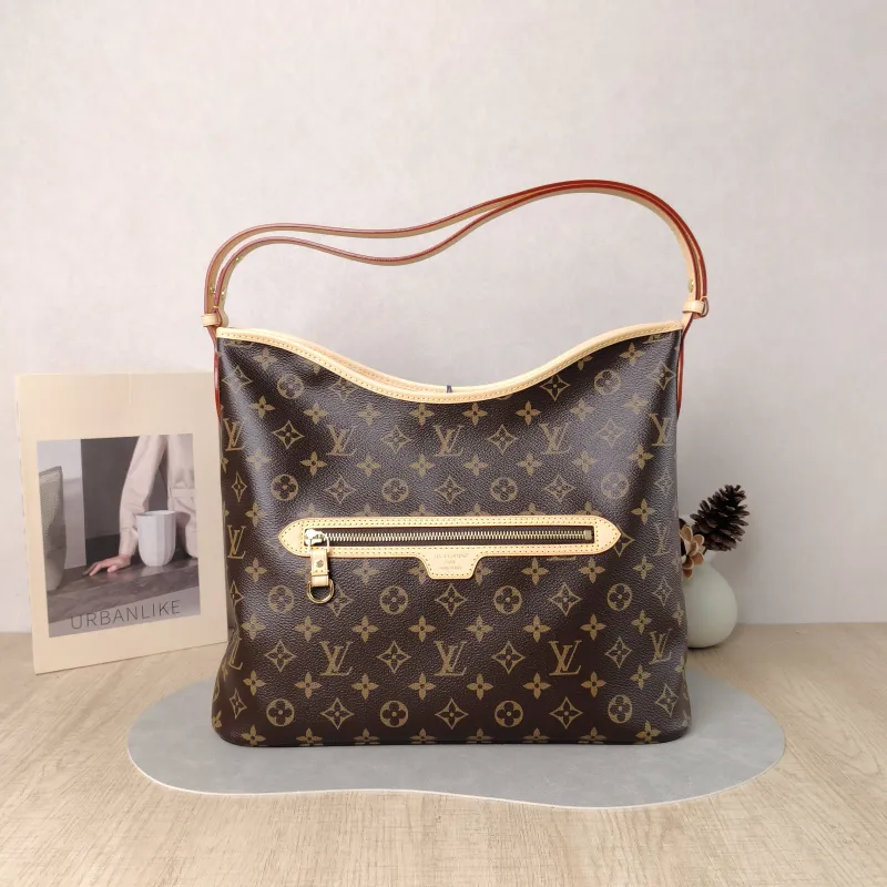 Louis Vuitton Shoulder Bag Lineup Monogram PVC One Size 34.5 × 13 × 26 cm