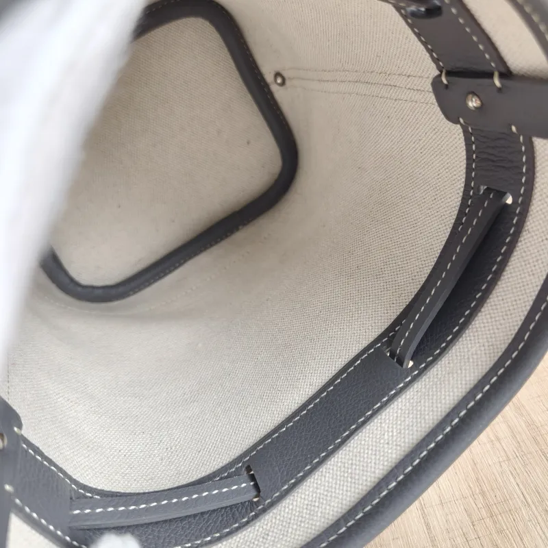 GOYARD Crossbody Bag Petit Flot Grey ine Canvasmini12 × 10 × 17.5 cm — detail view 13 of 13