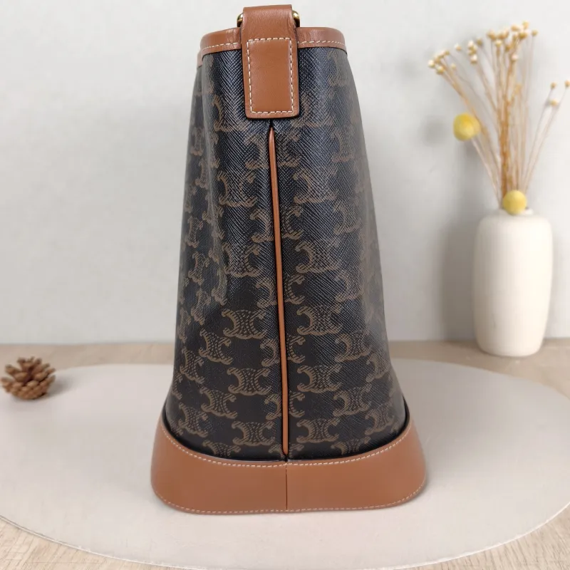 CELINE Crossbody Bag Triomphe Bucket Bag Monogram PVC Medium 24 × 18 × 27 cm — detail view 6 of 10