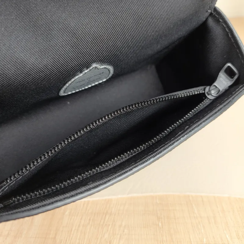 Louis Vuitton Crossbody Bag Steamer Box Monogram · PVC Mini 18 × 6.5 × 11 cm — detail view 1 of 11