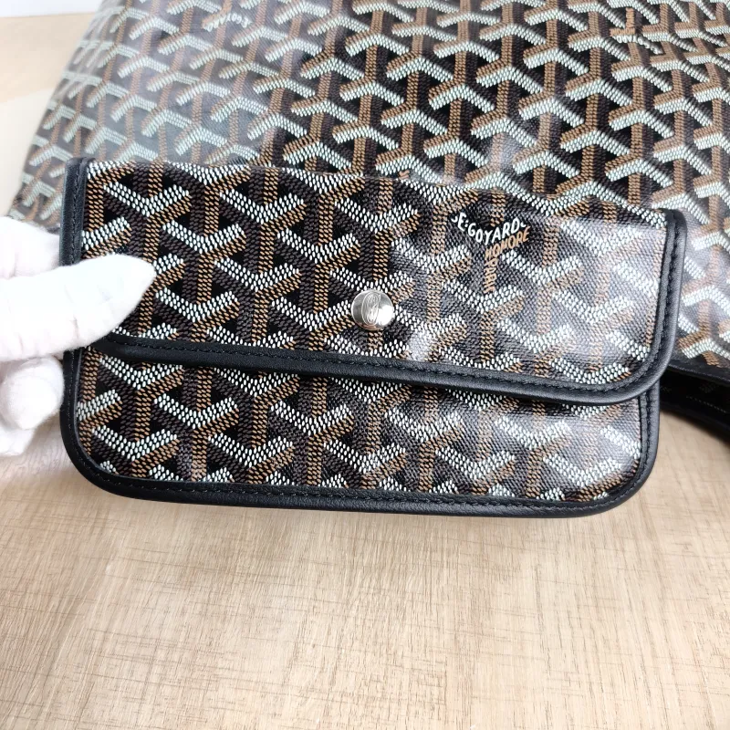 GOYARD Shoulder Bag Boheme Hobo​ Black ine Canvas Small 43 × 14 × 27 cm — detail view 6 of 15
