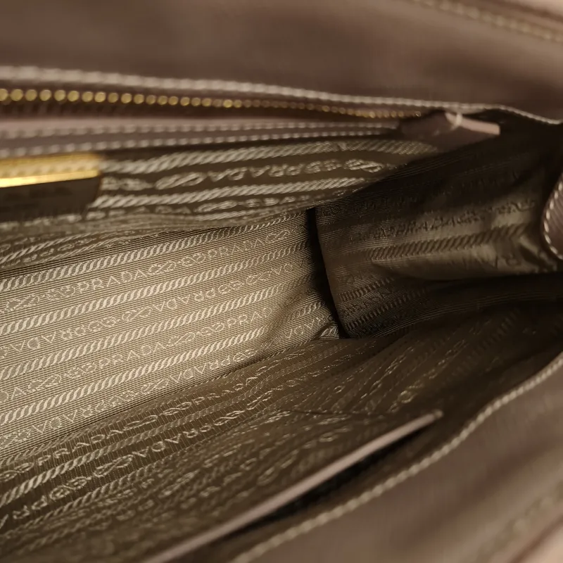 PRADA Top Handle Bag Galleria Galleria Bag Edition Calfskin Medium33 × 14 × 24 cm — detail view 10 of 13