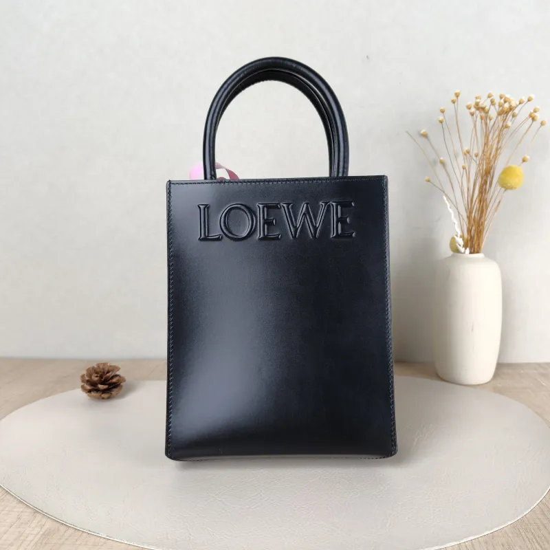LOEWE Crossbody Bag A5 Tote Black Calfskin One Size17 × 6 × 21 cm