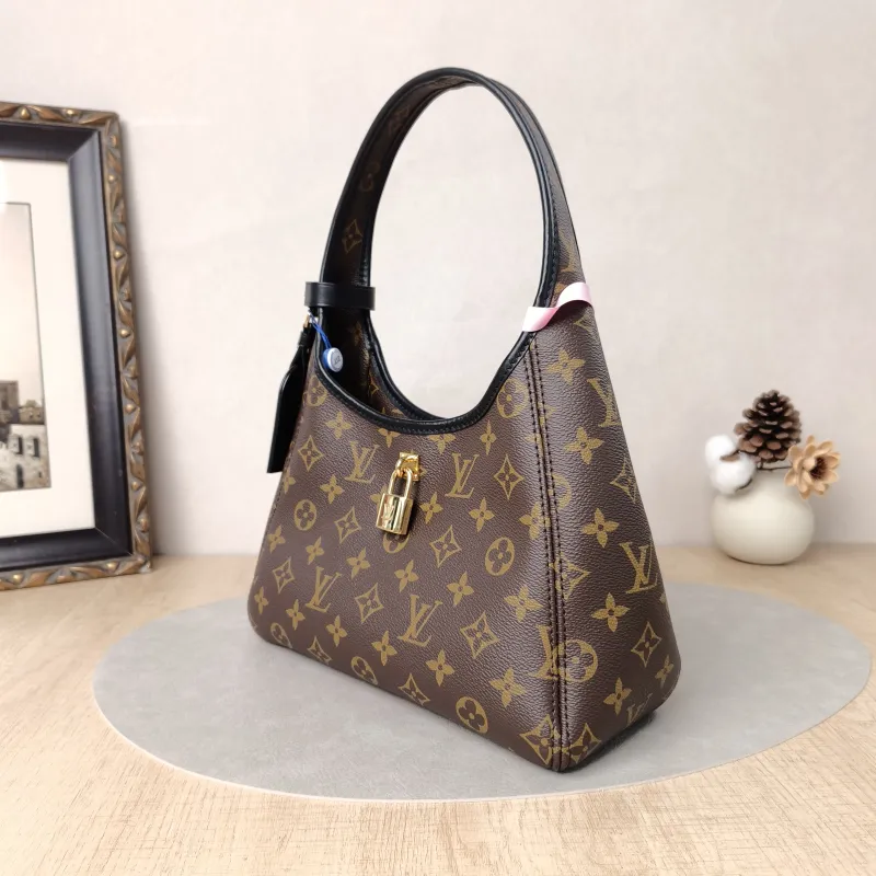 Louis Vuitton Shoulder Bag The Drop Monogram PVC Small28 × 12 × 15 cm — cover view 5 of 5