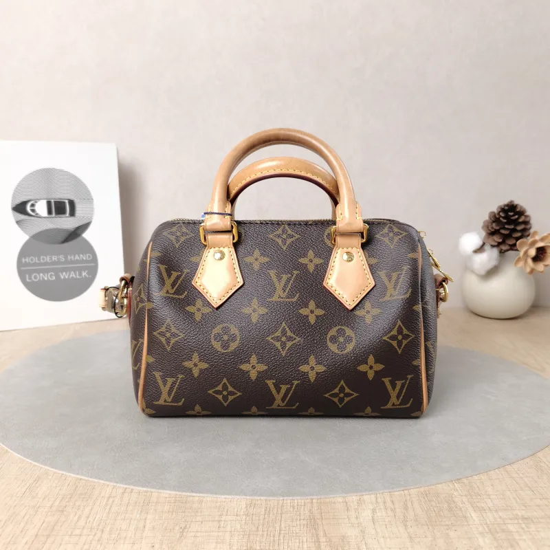 Louis Vuitton Crossbody Bag Speedy20 Shoulder Strap PVC Small20.5 × 12 × 13.5 cm