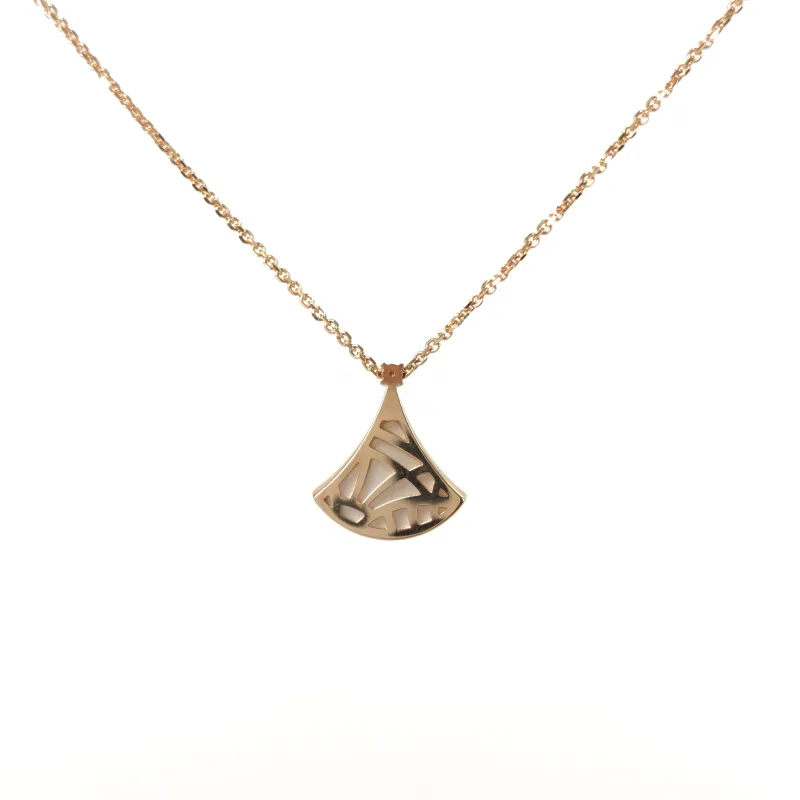 Bvlgari Necklace Divas' Dream White Mother-of-Pearl Diamond18KR ose Gold One Size 1.5 CM*41 cm - 43 cm — cover view 9 of 9