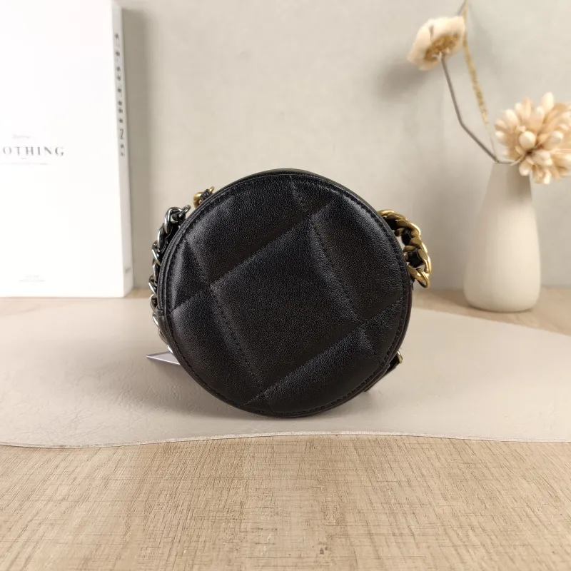 Chanel Crossbody Bag19bag Black Lambskinmini12 × 4.5 × 12 cm — cover view 3 of 6