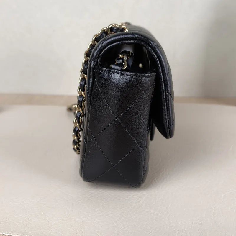 Chanel Crossbody Bagcf mini Crossbody Bag Black Lambskinmini18 × 5 × 11 cm — detail view 1 of 13