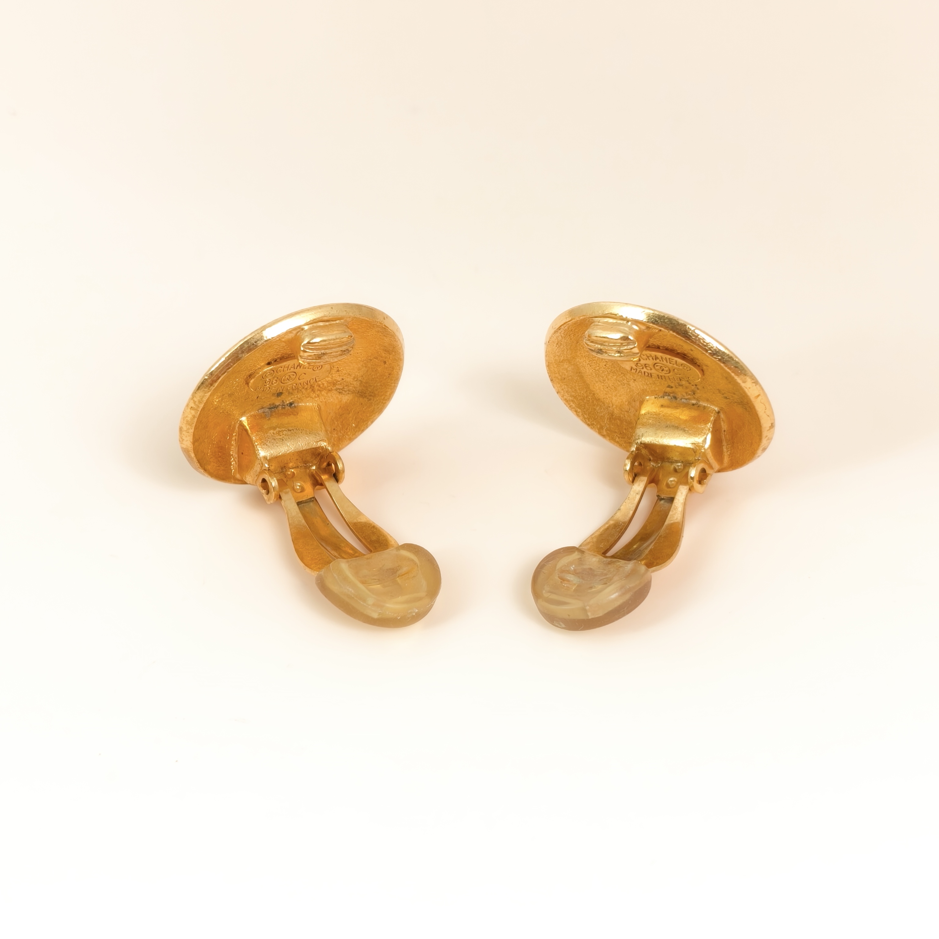 Chanel Earrings c Earrings Gold One Size — cover view 6 of 6