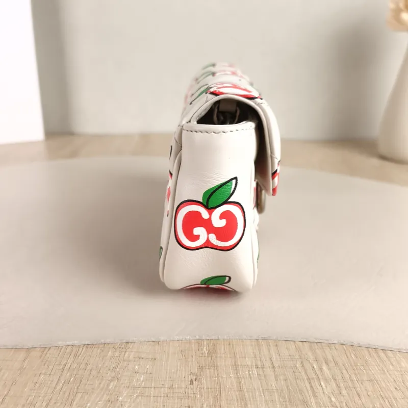 GUCCI Crossbody Bag GG Marmont Mini Marmont Mini White Calfskin Mini 16.5 × 4.5 × 9.5 cm — detail view 10 of 11
