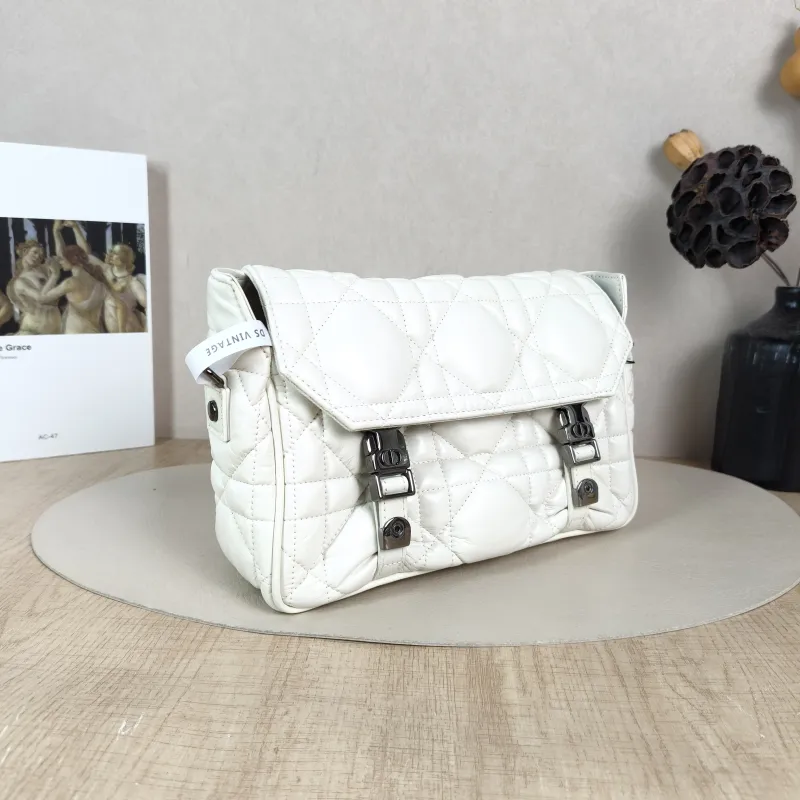 DIOR Crossbody Bag camp Messenger Bag White Calfskin Small 23 × 8 × 15 cm — cover view 2 of 5