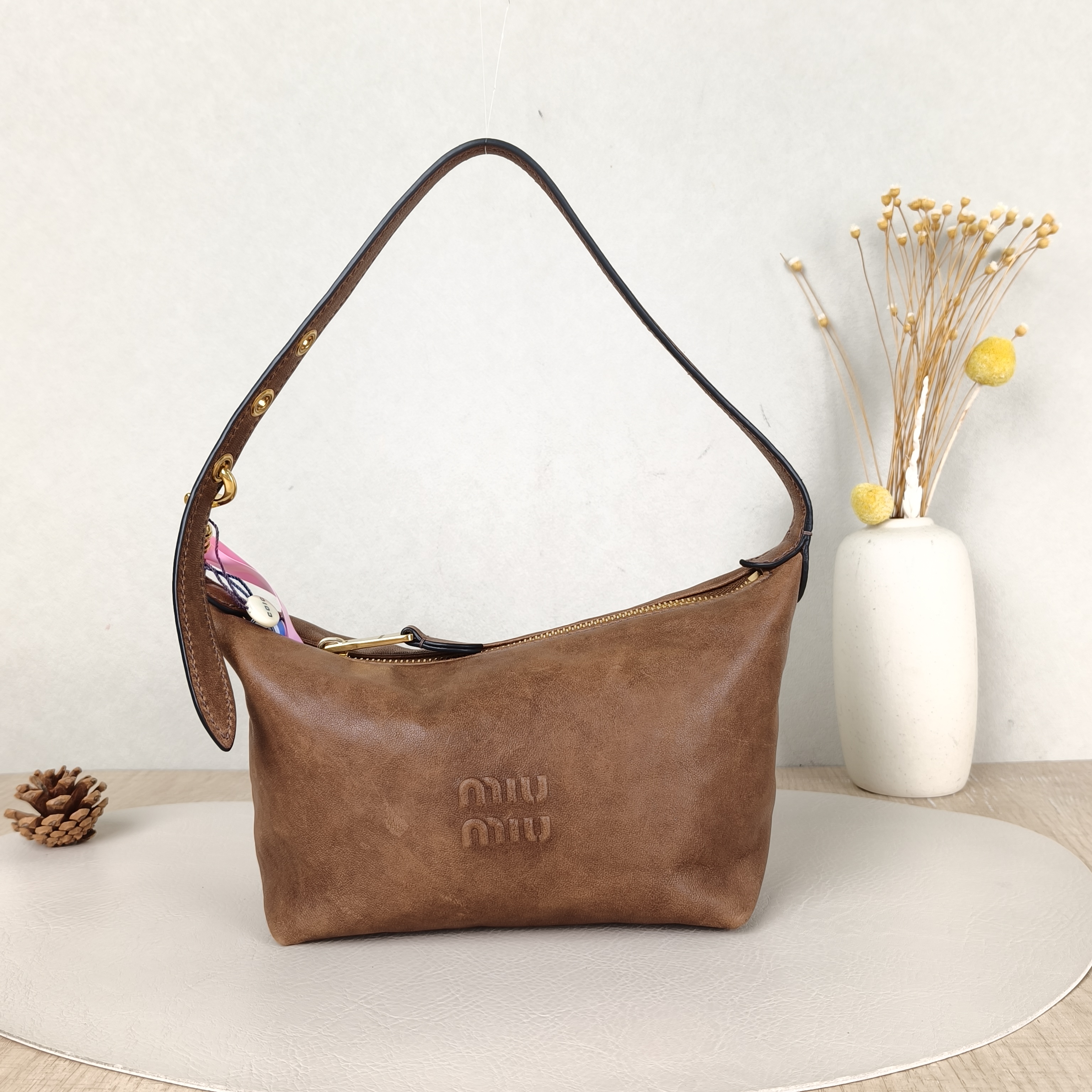 Miumiu Top Handle Bag Spirit Vanity Case Bag Cosmetic Bag Calfskin One Size18.5 × 10 × 14 cm