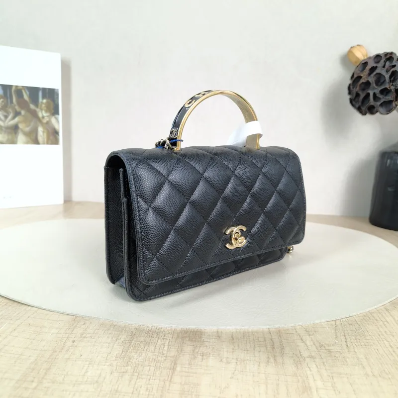 Chanel Crossbody Bag woc Black with Gold-Tone Hardware Grained Calfskin One Size 19.2 × 3.5 × 12.3 cm — cover view 5 of 5