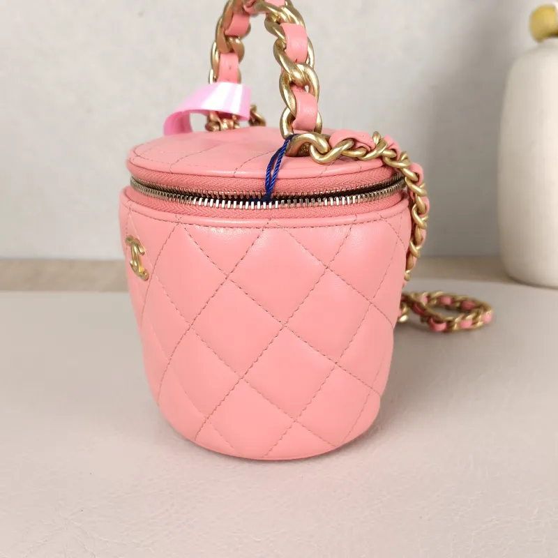 Chanel Crossbody Bag Box Crossbody Bag Pink Lambskin One Size9.5 × 8 × 10.5 cm — detail view 11 of 13