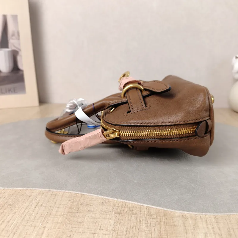 Miumiu Top Handle Bag Aventure Top Handle Bag SL ambskin Mini 21 × 8 × 13.2 cm — detail view 1 of 12