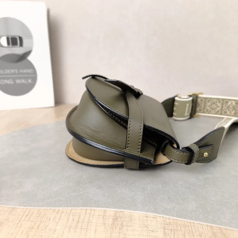 LOEWE Crossbody Bag Gate Dual Green Calfskin Mini 21 × 9.5 × 12.5 cm — detail view 13 of 13