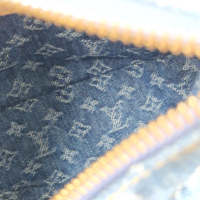 Louis Vuitton Shoulder Bag Pochette Valley Blue One Size21 × 7 × 15 cm — detail view 4 of 10