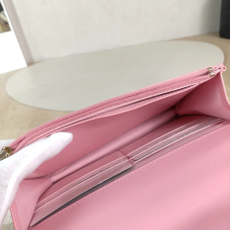Chanel Crossbody Bag Edition woc Pink Lambskin Mini 19.2 × 3.5 × 12.3 cm Microchip Edition — detail view 5 of 12