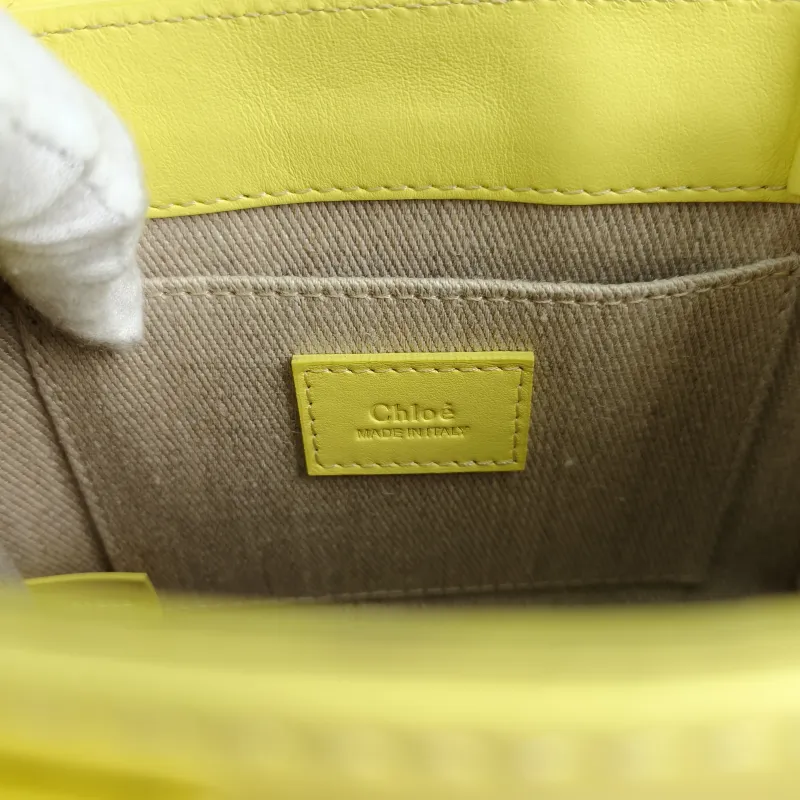 Chloé Top Handle Bag woody Collectiontote Yellow Calfskin One Size 20 × 7 × 14 cm — detail view 3 of 9