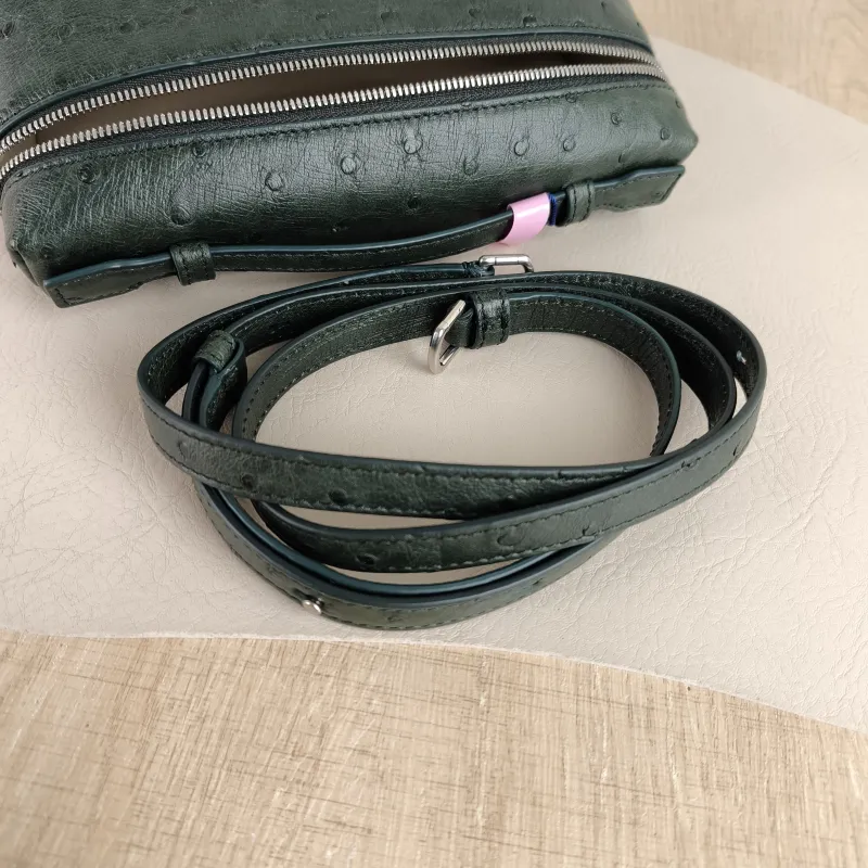 Loro Piana Crossbody Bag Extra Pocket L19 Green One Size 19 × 7 × 11.5 cm — detail view 2 of 9