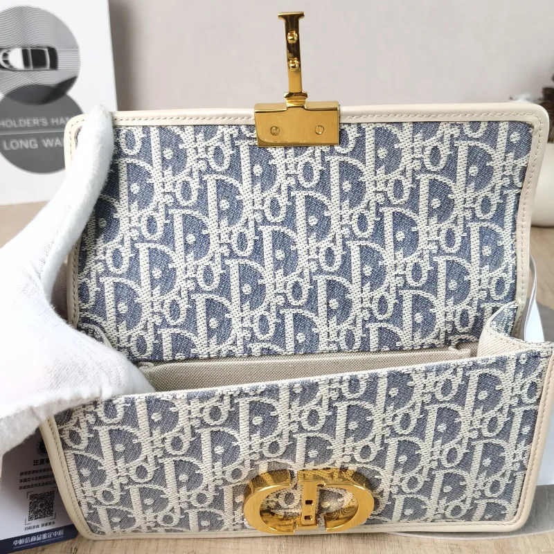 DIOR Crossbody Bag 30 Montaigne East-West 30 Blue Beige Calfskin，Canvas Small 21 × 6 × 12 cm — detail view 11 of 11