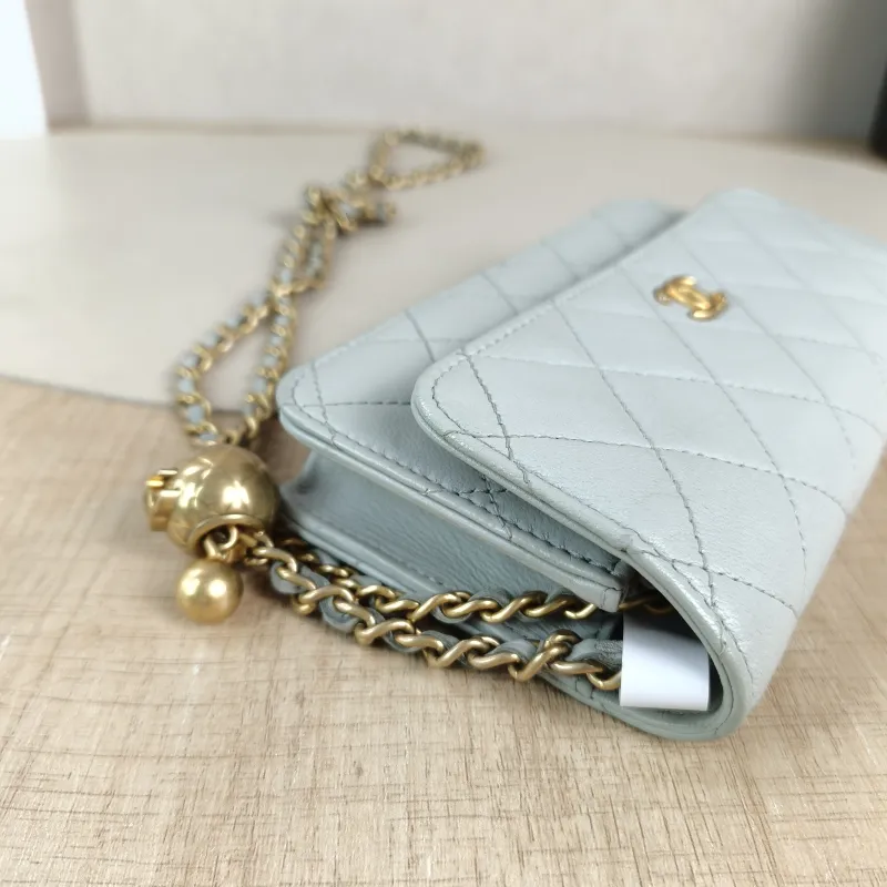 Chanel Crossbody Bag woc Collection Grey Lambskinmini17 × 5 × 9.5 cm — detail view 11 of 13