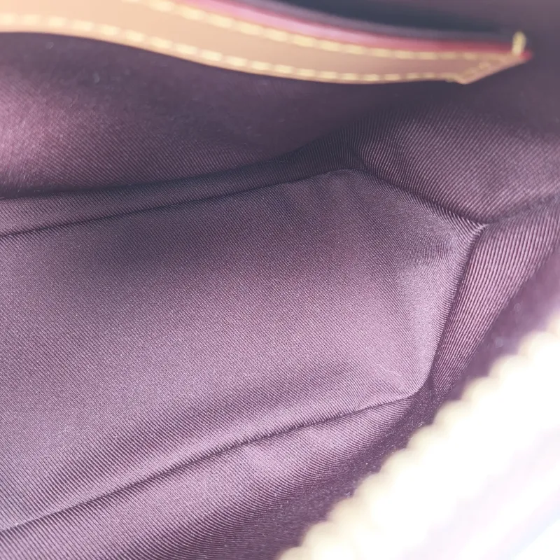 Louis Vuitton Crossbody Bag Boulogne PVC Small 26 × 9.5 × 16 cm — detail view 7 of 10