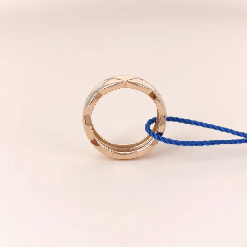 Chanel Jewelry · COCO CRUSH Ring Gold 18k One Size 51 — cover view 4 of 7