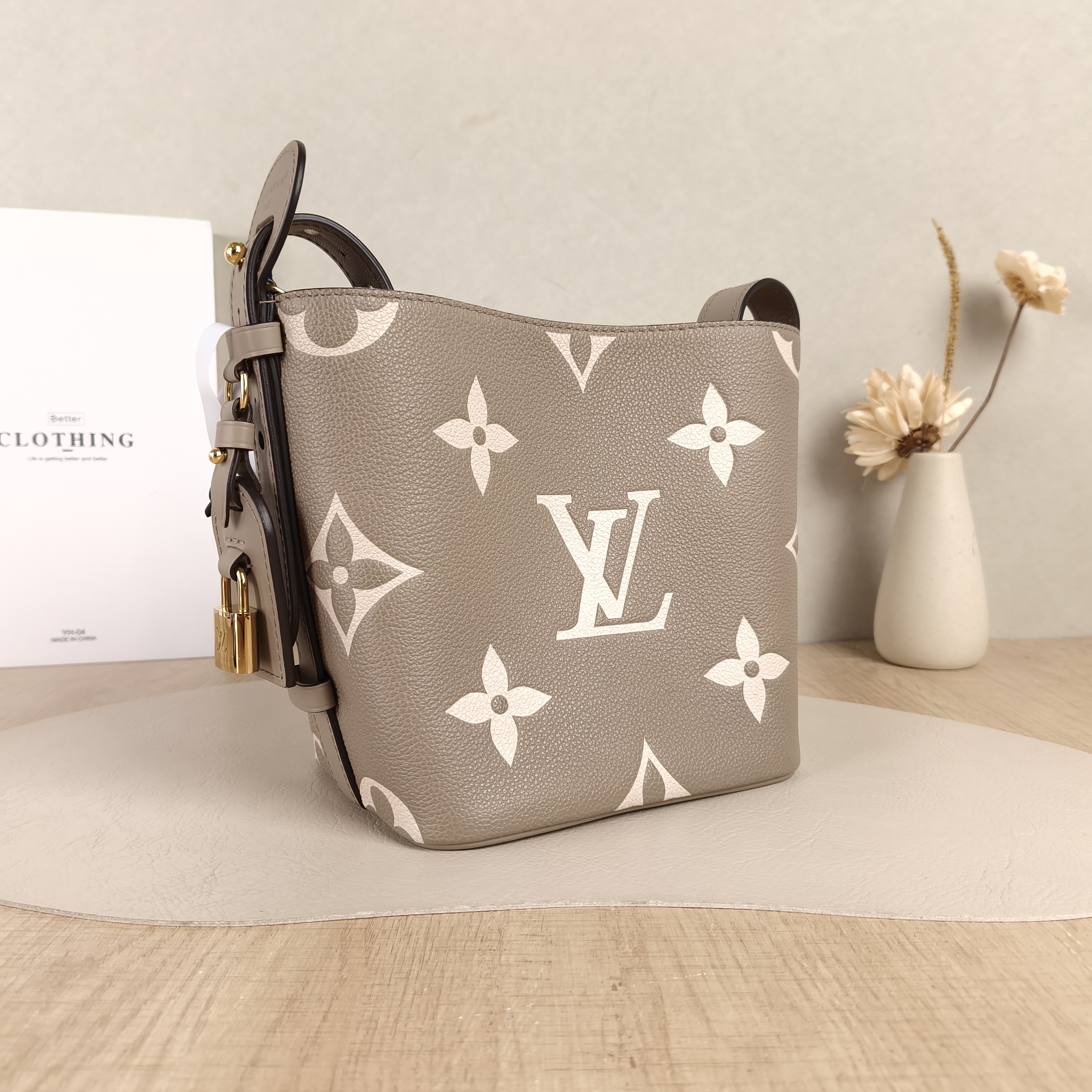 Louis Vuitton Top Handle Bag ALL IN BB · White Empreinte Embossed Calfskin Monogram BB18 × 12 × 16 cm — cover view 5 of 6