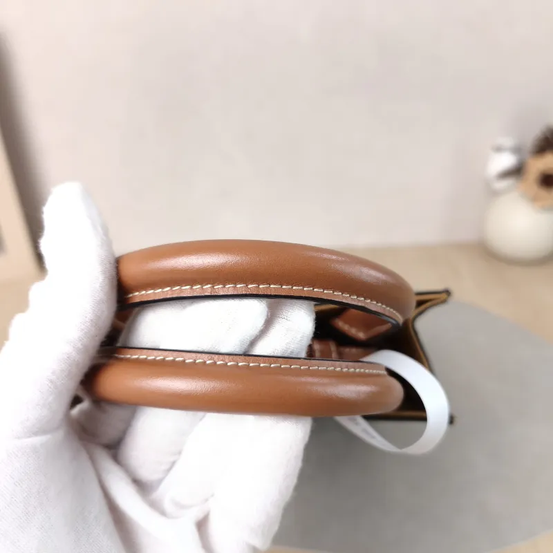 CELINE Crossbody Bag CABAS Mini Monogram PVC Mini 17 × 4 × 20.5 cm — detail view 3 of 12