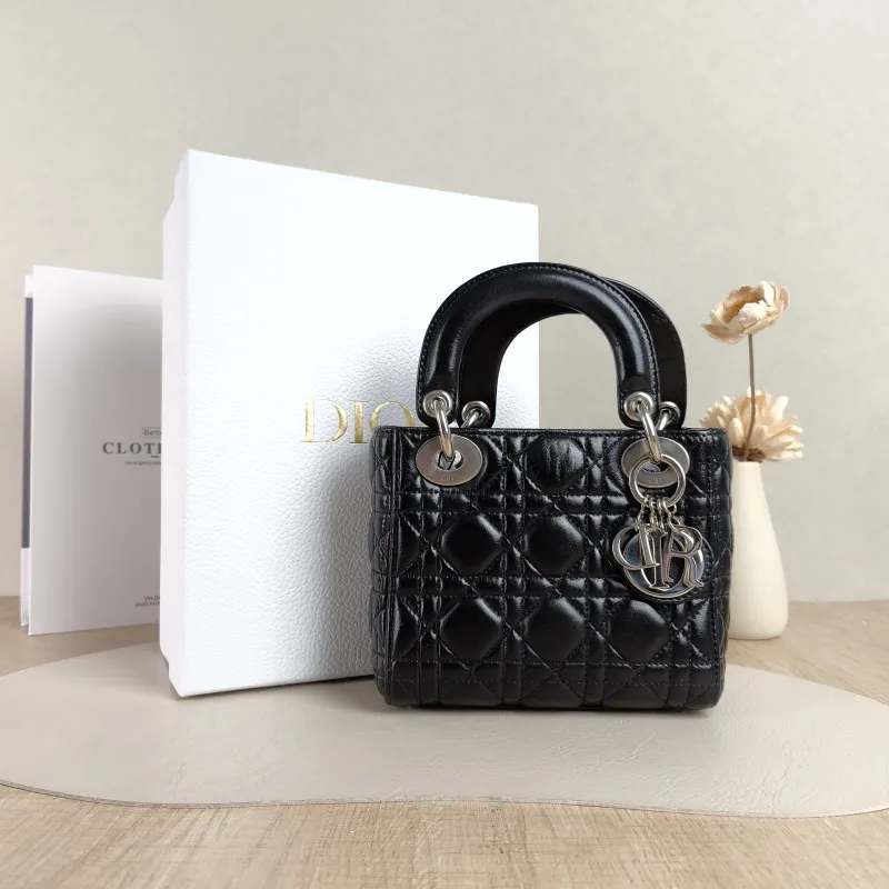 DIOR Crossbody Bag Lady Lady Dior Bag Lambskinmini17 × 7 × 15 cm — cover view 6 of 6