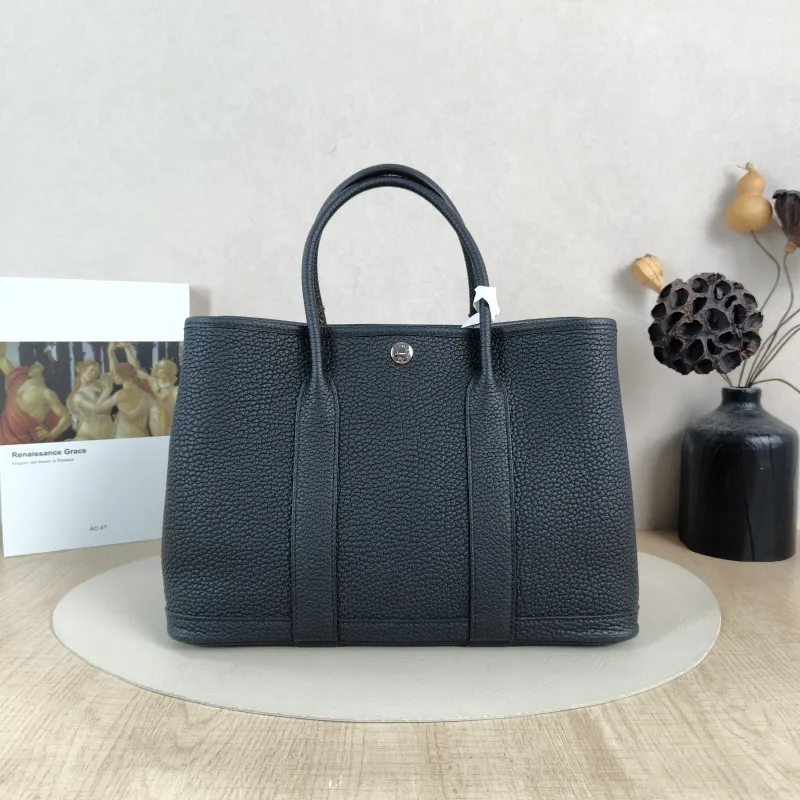 Hermès Top Handle Bag Garden Party 30 30Black Negonda Calfskin Medium30 × 13 × 21 cm